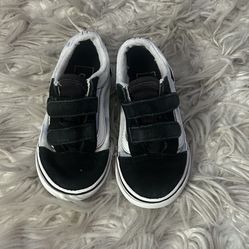 Kids Black and White with blue tie dye Velcro vans size 8.5