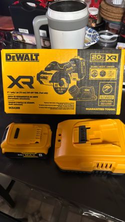 Dewalt cut off tool