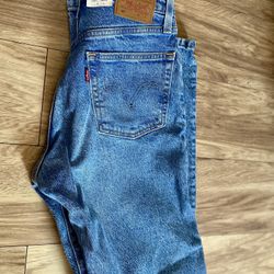 NEW LEVIS JEANS  26x30