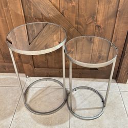 Set Of 2 Mirrored Glass Silver Side Tables