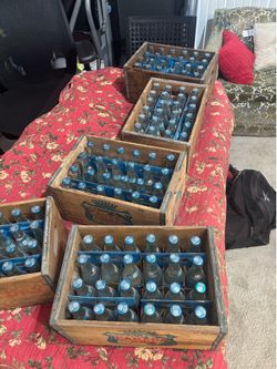 Unopened Canada Dry Club Soda Crates (VINTAGE)