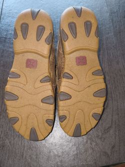 Twisted X Size 4w