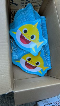 Baby Shark Party Plates (READ DESCRIPTION)