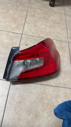 Subaru  tail light