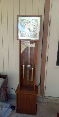 Vintage Bentley Ix Grandfather Clock 1970 Use Battery Work Been In Garage For While 