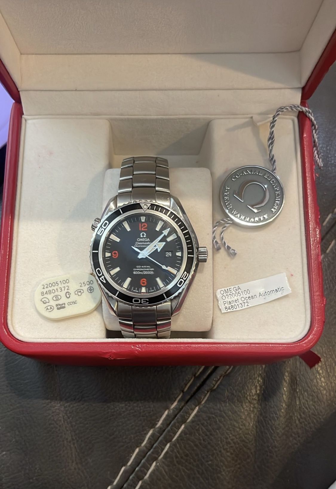 Omega Seamaster Planet Ocean! hand Watch)