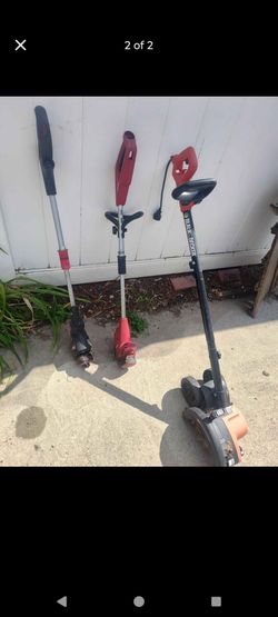 Two Craftsman's weed whippers, one Black & Decker lawn edger $35 for all three