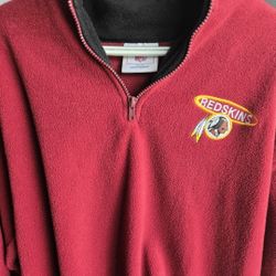 Pull Over Fleece Size Medium