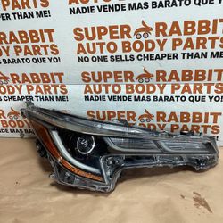 2020 Corolla SE Headlight Passenger Original OEM LED 2022