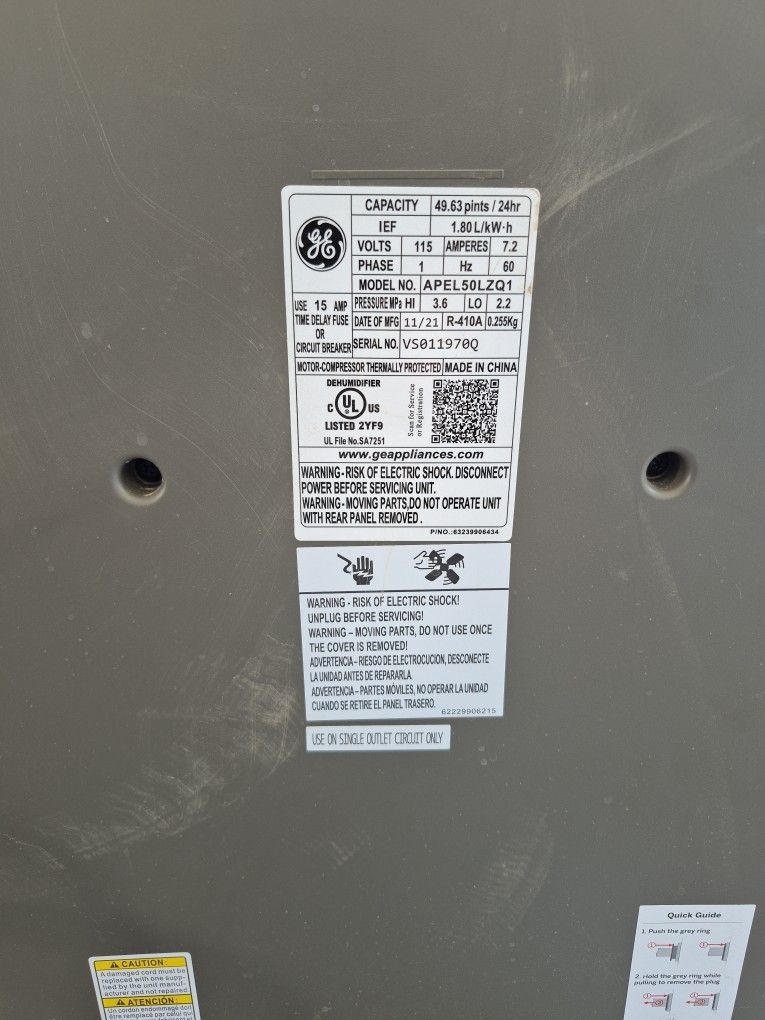 DEHUMIDIFIER 