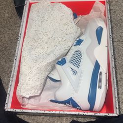 Jordan 4s 