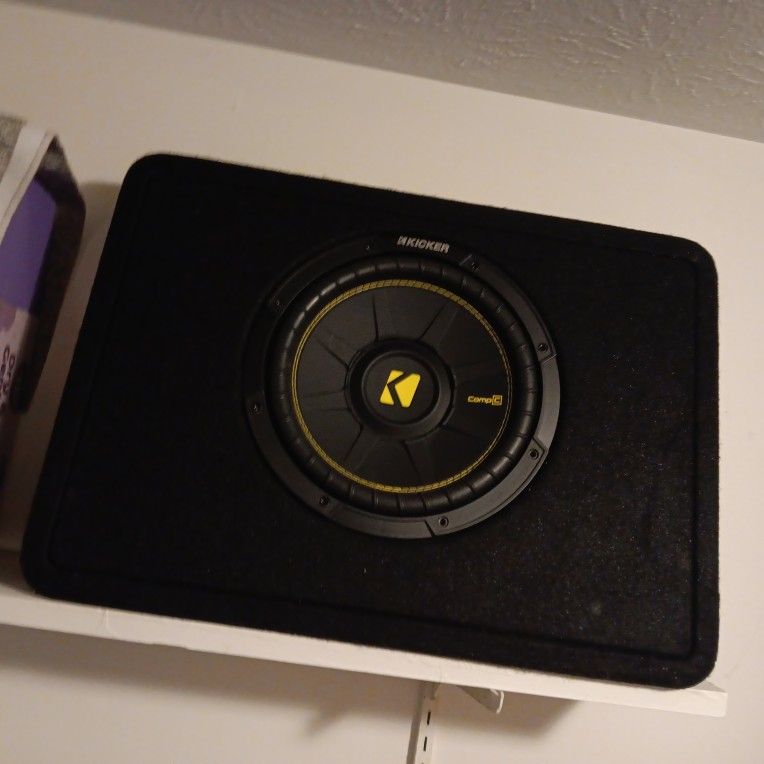 Kicker ,Amp, And Connection System