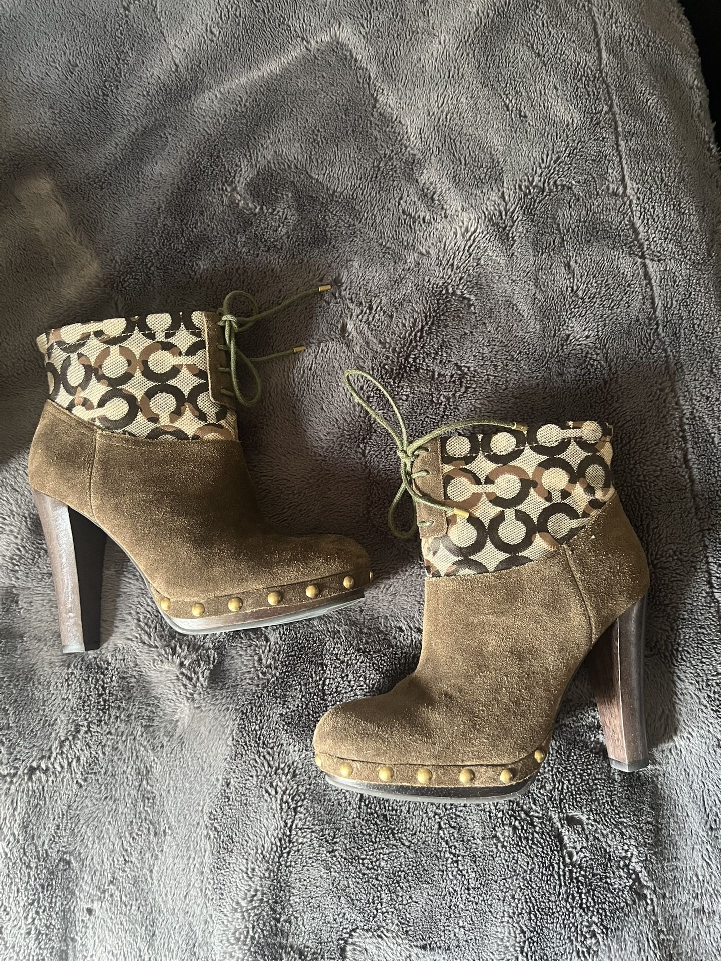 Coach Boots (Ediva)