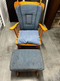 Wood Glider Rocking Chair with Ottoman