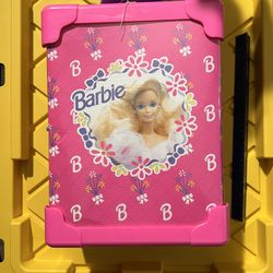 Vintage 90s Barbie Doll Trunk / Carrying case 