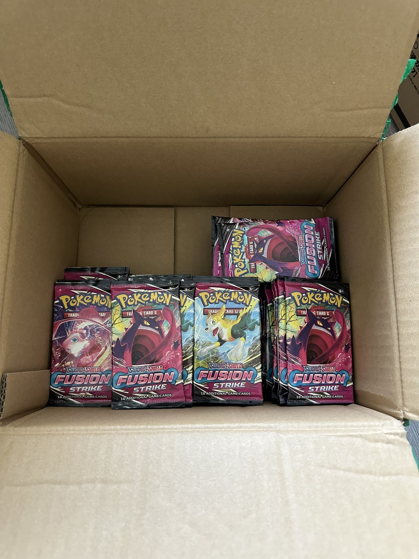 fusion strike booster box for sale Pokemon Sword & Shield 3-Booster Blister 24-count Case while Single Strike and Rapid Strike Pokmon play a significant role as Rillaboom VMAX SWSH Fusion Strike Booster Box