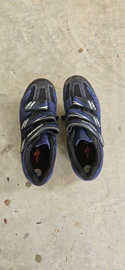 Specialized Men's 10.5 Click In Bicycle Shoes With Pedals