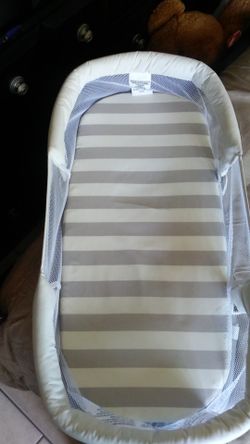 Swaddle Me basket