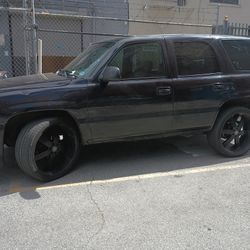 2002 Chevy Tahoe  Make Me An Offer