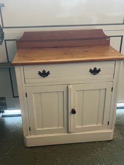 Vintage cabinet