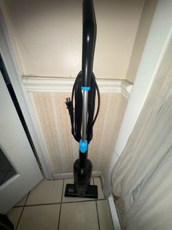 Small stick vacuum