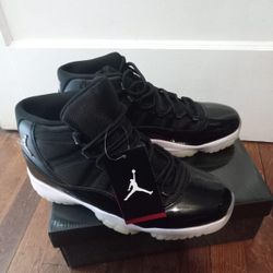 Air Jordan 11s Size 9