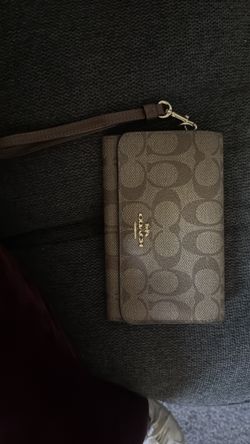 Authentic pretty coach hand wallet