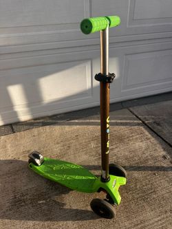 Micro Scooter Green