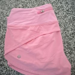 Lululemon Shorts Size 4