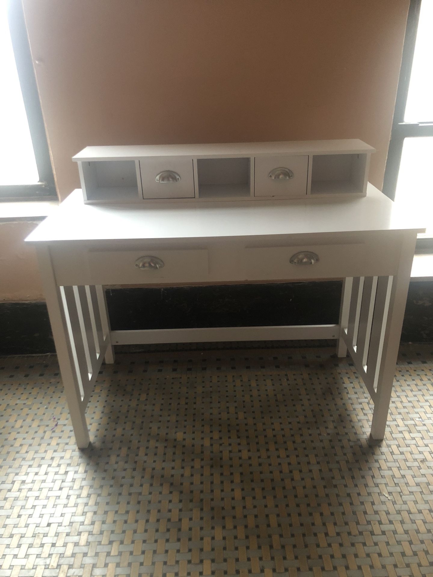 White Desk With Hutch