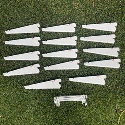 Elfa 7” Shelving Brackets White Lot of 14 + Hooks The Container Store