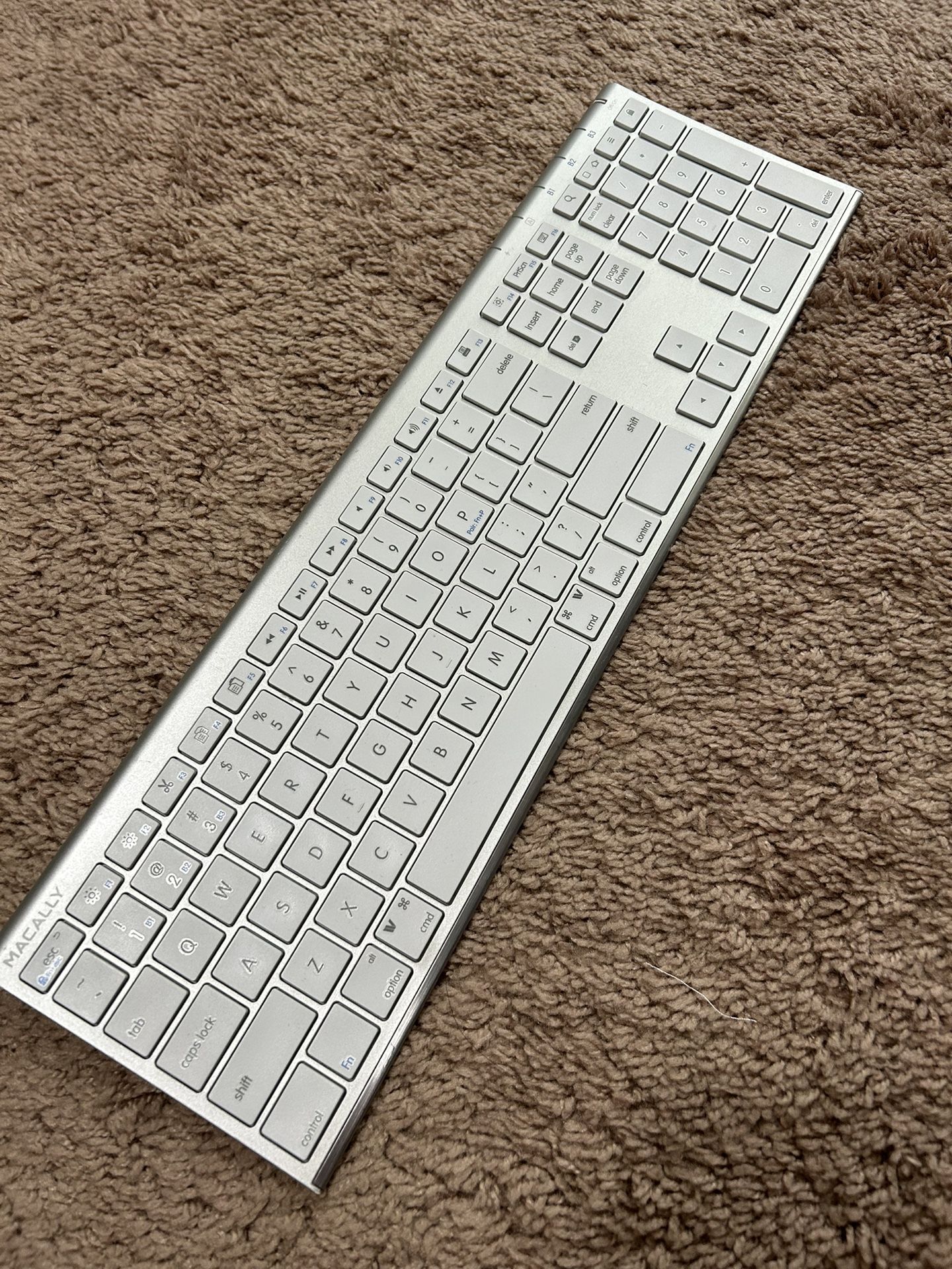 Macally Bluetooth Keyboard