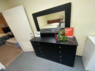8 Drawer Compressed Wood