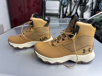 Under Armour 6Y
