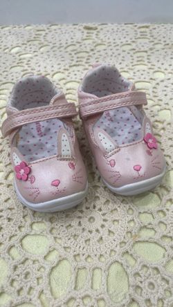 Pink shoes for girls