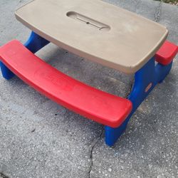 Little Tikes Picnic Table