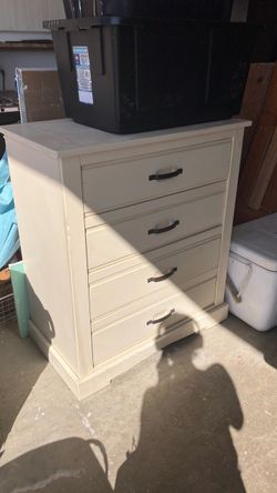 4 Drawer Dresser