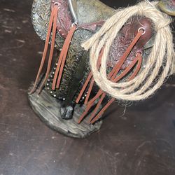 Saddle Table Decor