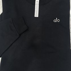 Alo Crew Neck 