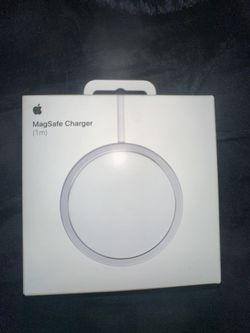 Apple Circle Magnet Charger