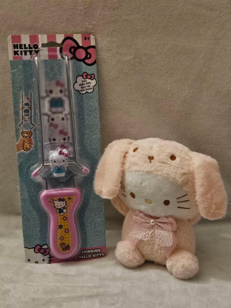 *2 ITEM* RARE Japanese Hello Kitty Plushie + Spin Toy