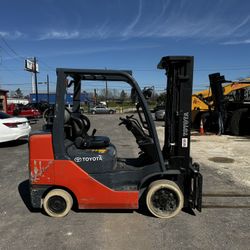 2012 Toyota 8FGCU32 Forklift