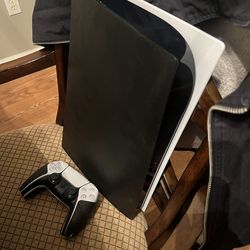 Ps5 Digital Used - Black and White!