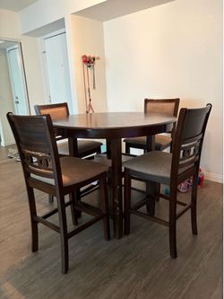 Dining Set