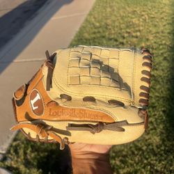 Louisville Slugger TLS1052P Youth Baseball Glove