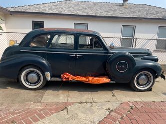 Vintage Buick 4-Door Sedan Project Car