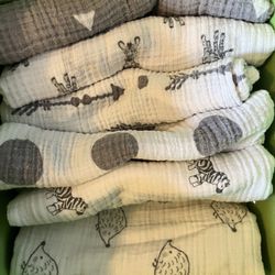 Extra Large Muslin Swaddles