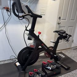Peloton Bike $500