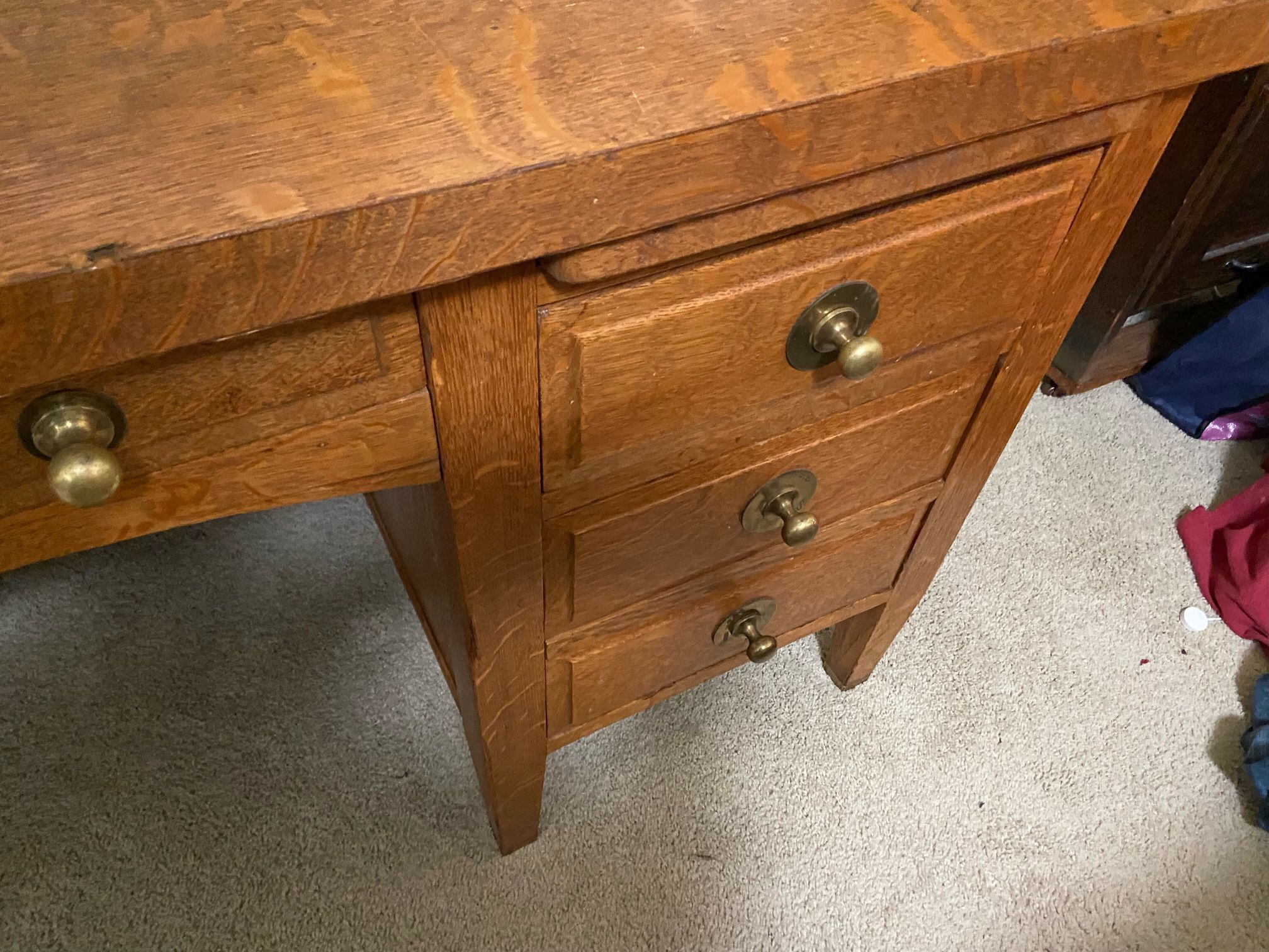 Antique American Banker Golden Oak Desk - Good Condition