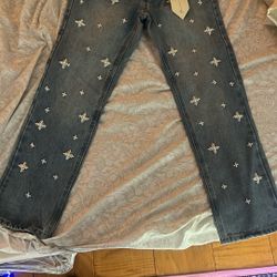 (ban•jara) Straight Leg Mid Rise Female Jeans 